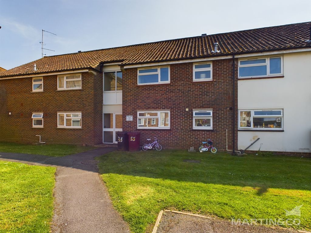 Property photo 1 of 10 Cam02456G0-Pr0068-Still001