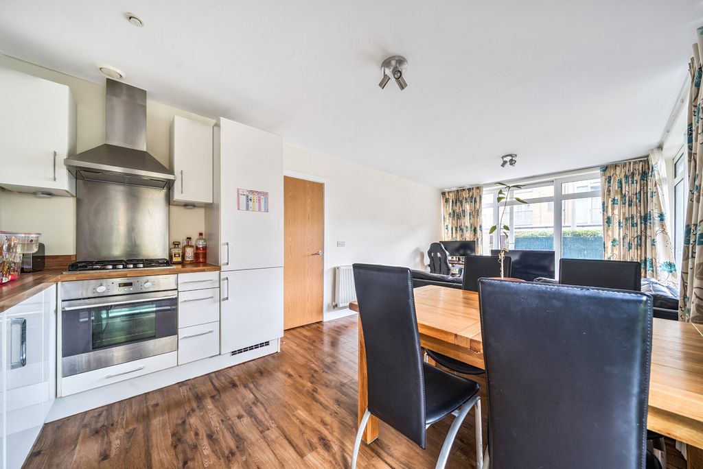 Property photo 2 of 13 Kitchen/Dining Area