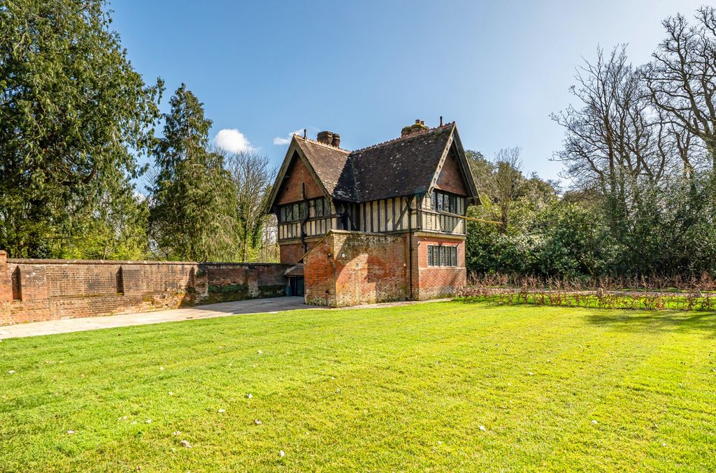 Property photo 2 of 14 1434223-12-69c419...