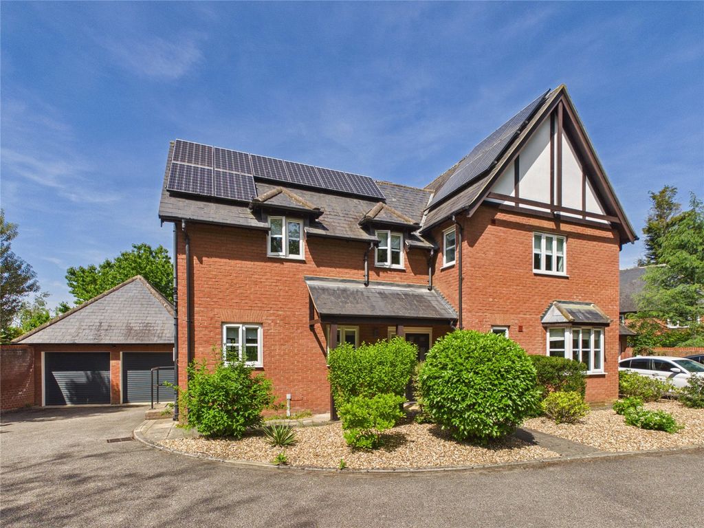 Property photo 1 of 16 Picture No. 11
