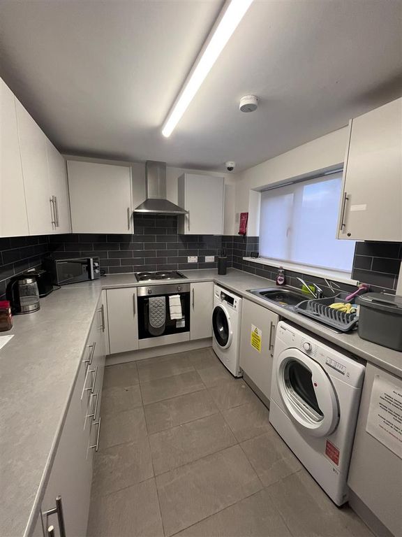 Property photo 1 of 12 Img-20251124-Wa0013.Jpg