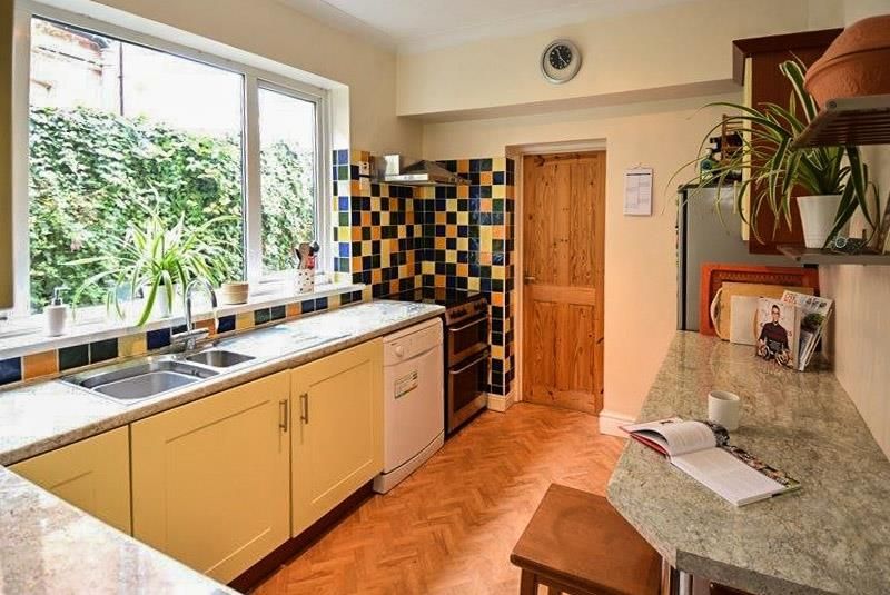 Property photo 2 of 9 Kitchen.Jpg