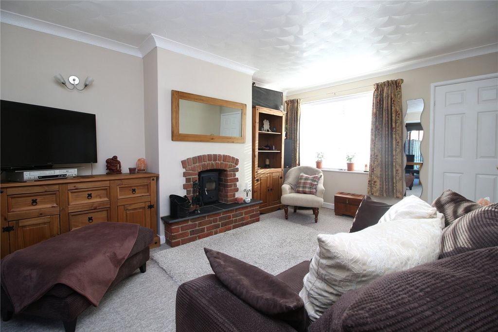 Property photo 2 of 11 Picture No. 02