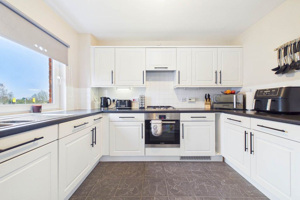 Additional image 9 of 2 bed flat for saleBroad Cairn Court, Motherwell ML1