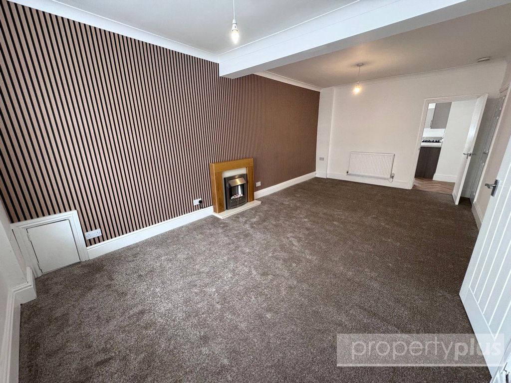 Property photo 2 of 16 Picture No. 07