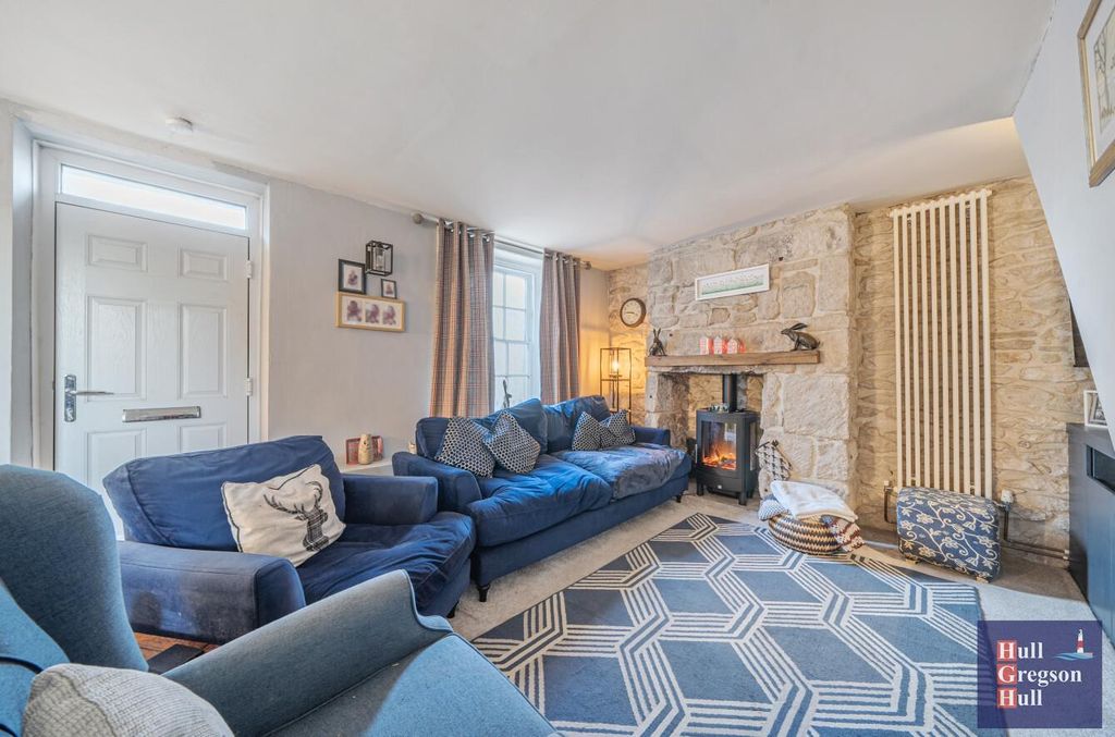 Property photo 2 of 23 591B6924-6Fd7-48Cb-9F81-E3Cad3991Dba.Jpg