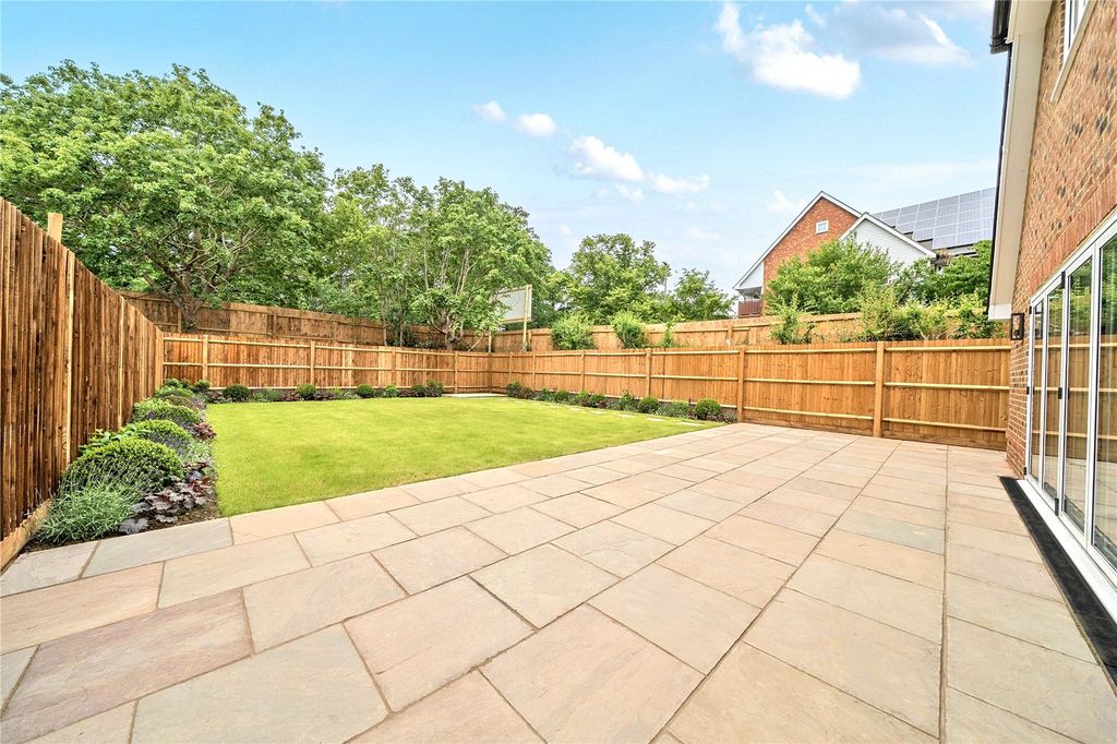 Property photo 3 of 15 Picture No. 09