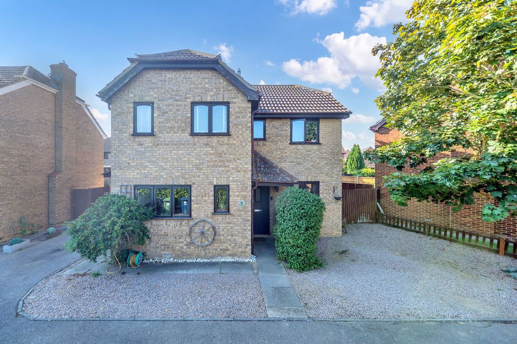 Property photo 1 of 16