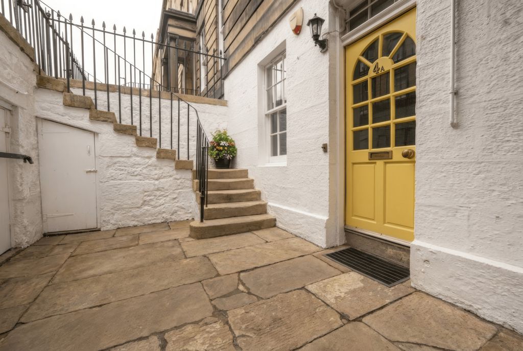 Property photo 1 of 31