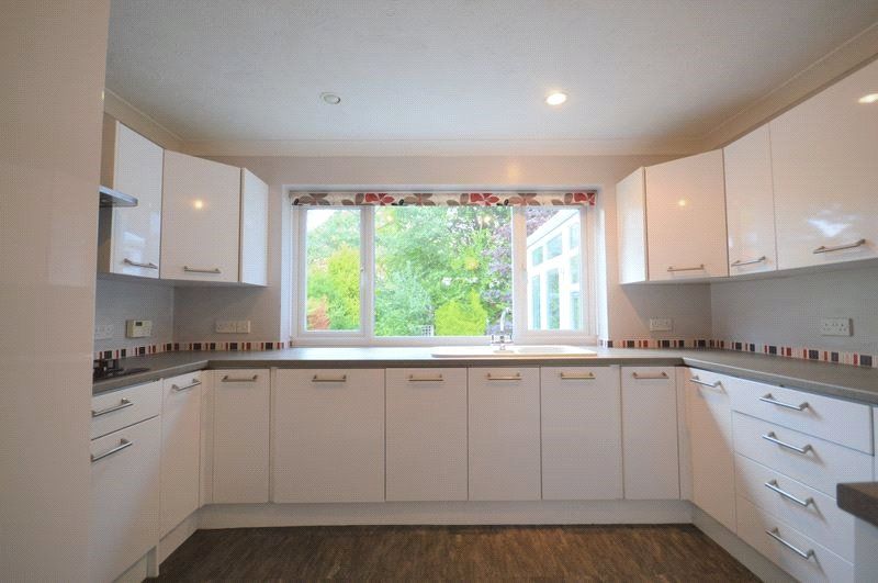 Property photo 2 of 13 Photo 11