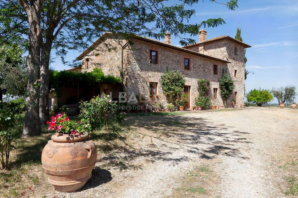 Property photo 3 of 26