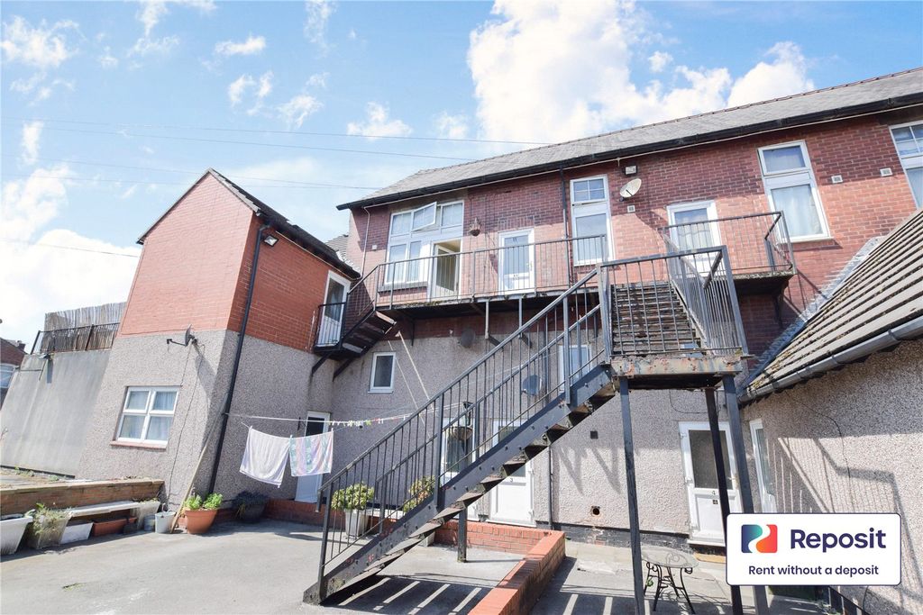 Property photo 2 of 3 Picture No. 29