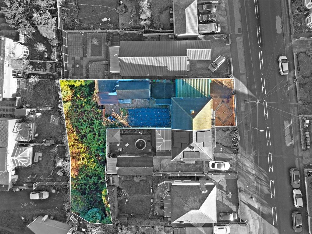 Property photo 2 of 24 Overhead.Jpg