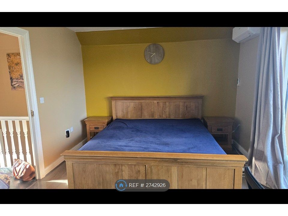 Property photo 3 of 34