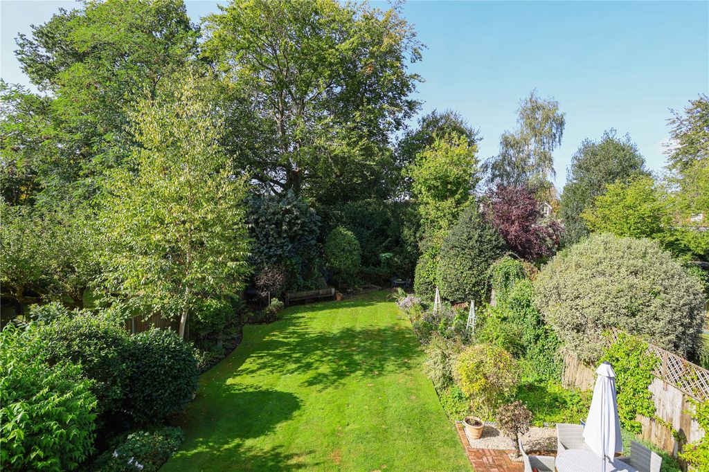 Property photo 3 of 14 Picture No. 05