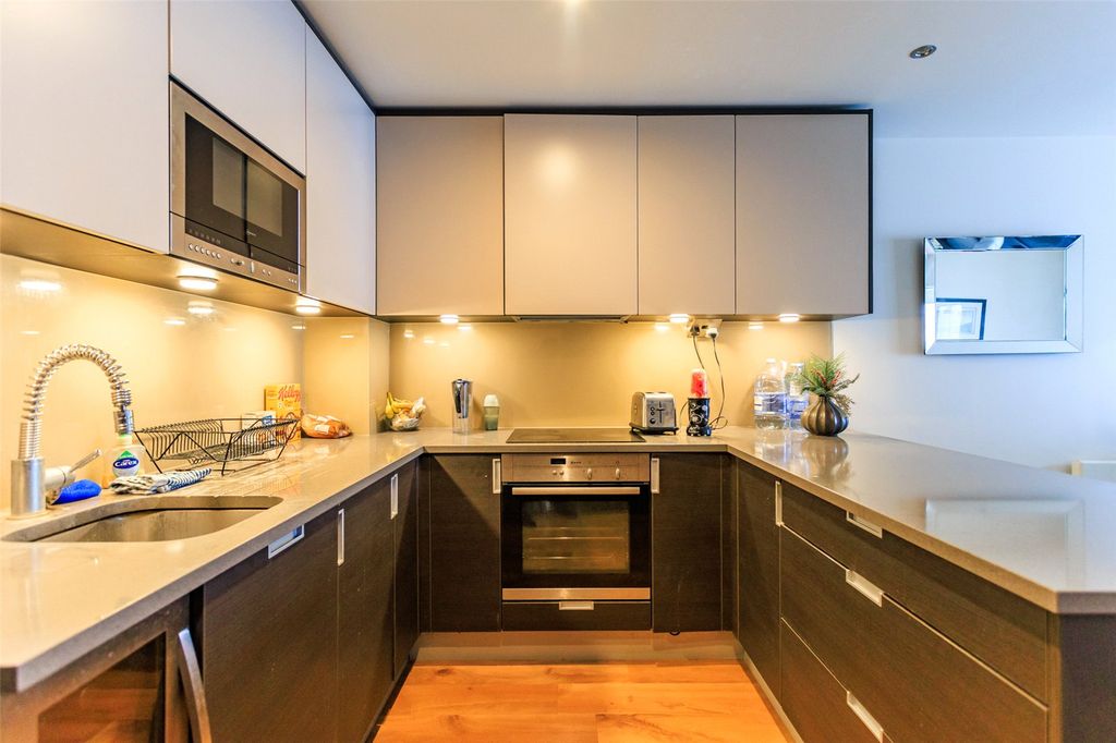 Property photo 1 of 21 Picture No. 07