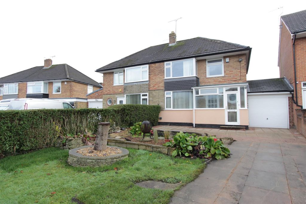 Property photo 1 of 12 Front Pic.Jpg