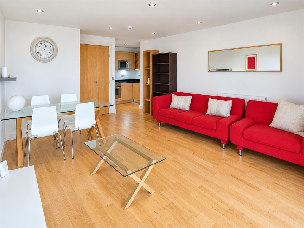 Property photo 1 of 10 Bright Open-Plan Living And Dining Space...