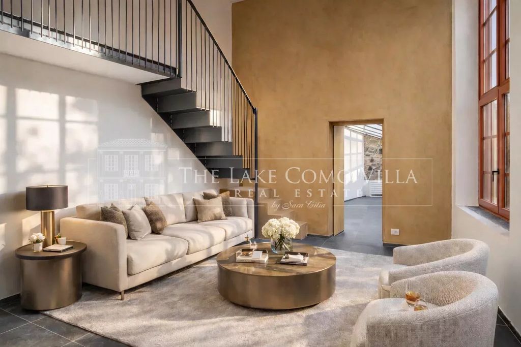 Property photo 2 of 27