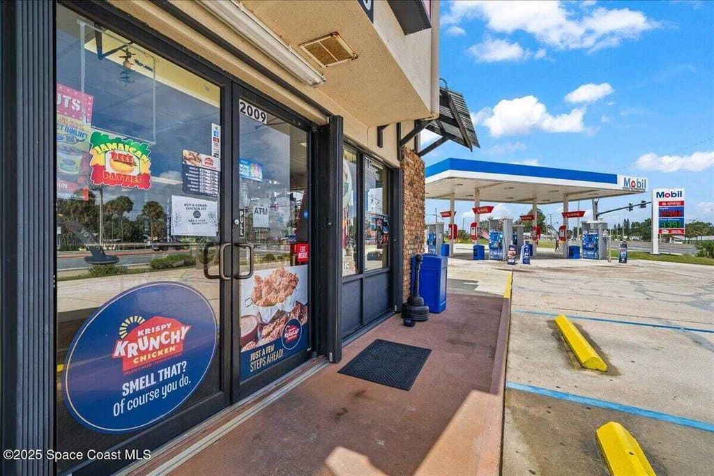 Property photo 2 of 16 <Alttext/>