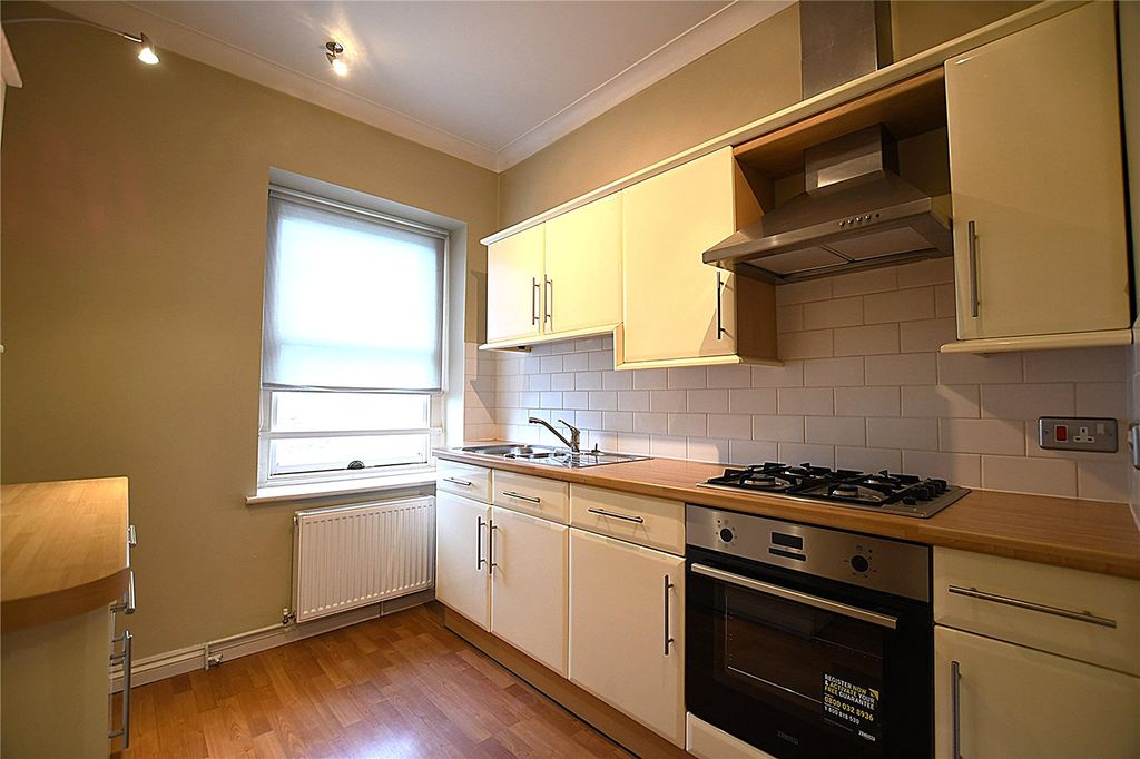 Property photo 3 of 16 Picture No. 34