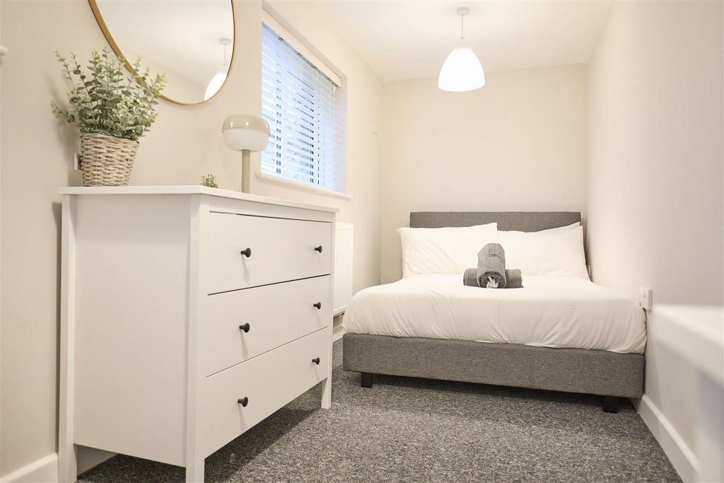 Property photo 2 of 9 Img_3937.Jpg