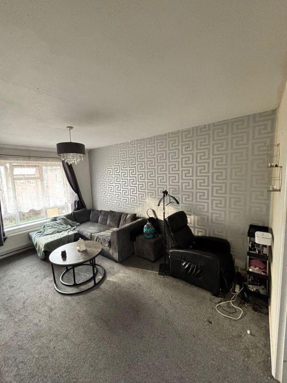 Property photo 1 of 6 Photo 1