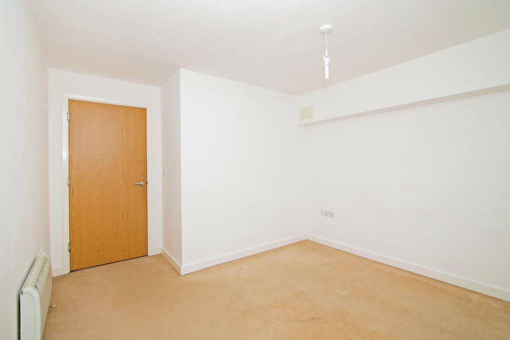 Additional image 14 of 1 bed flat for saleCollege Hill, Penryn, Cornwall TR10