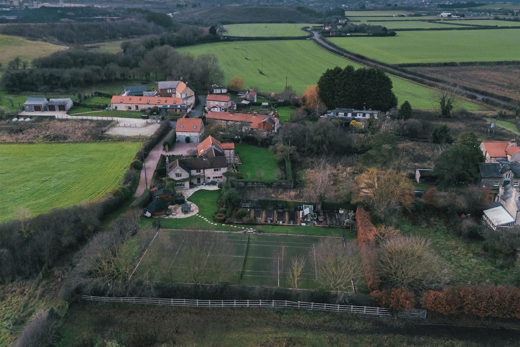 Property photo 3 of 54 Exterior And Gardens