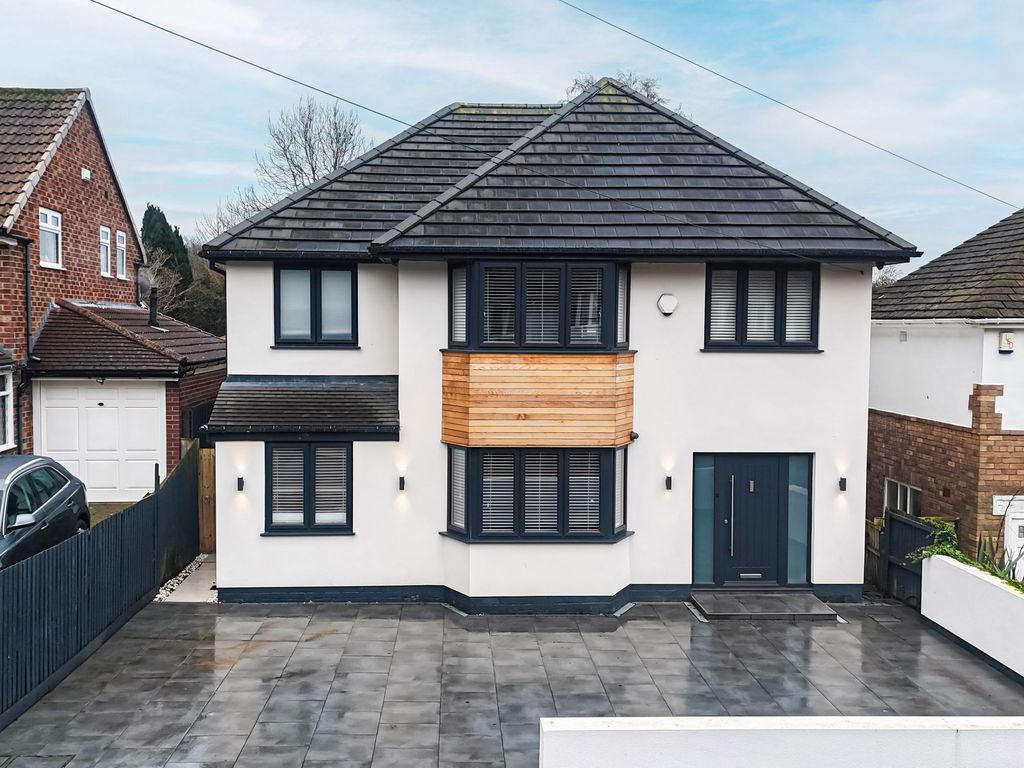 Property photo 1 of 37