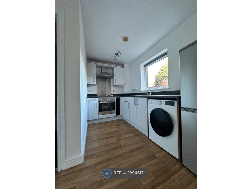 Property photo 2 of 6