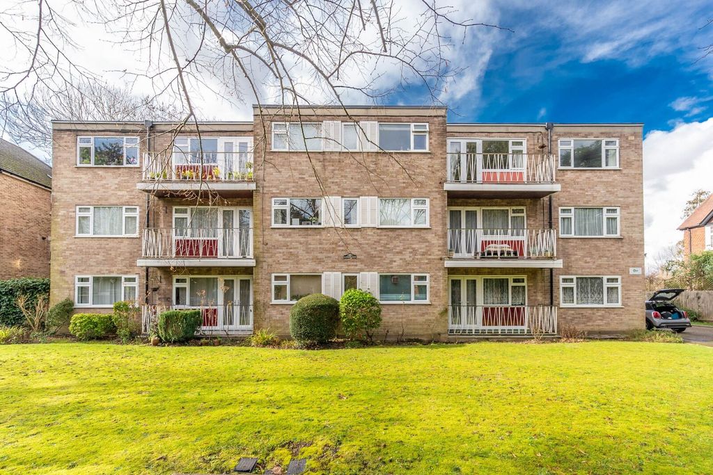 Property photo 1 of 5