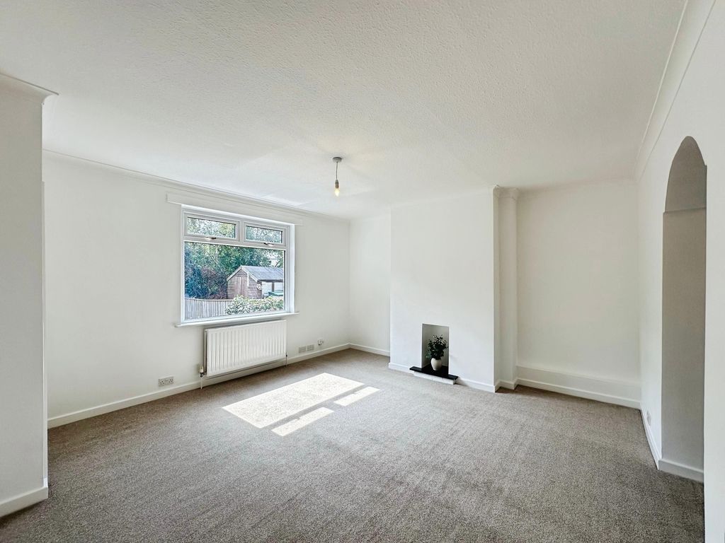 Property photo 2 of 17 Photo 16