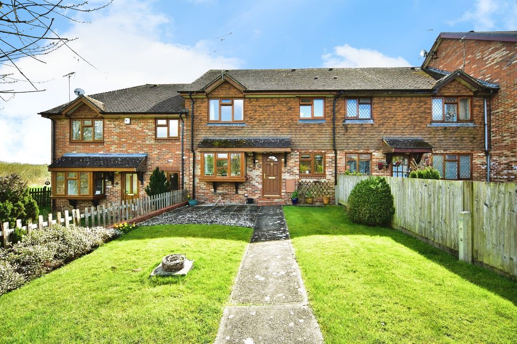 Property photo 1 of 12