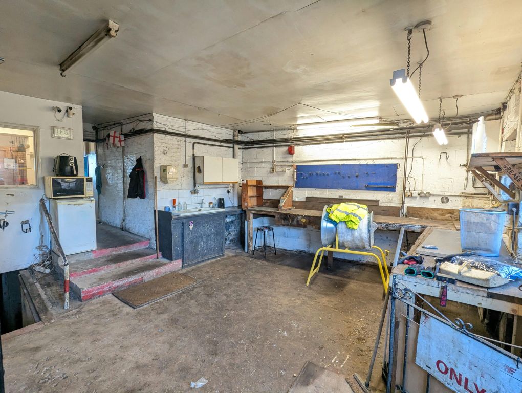 Property photo 3 of 11 Pxl_20251211_111608921.Jpg