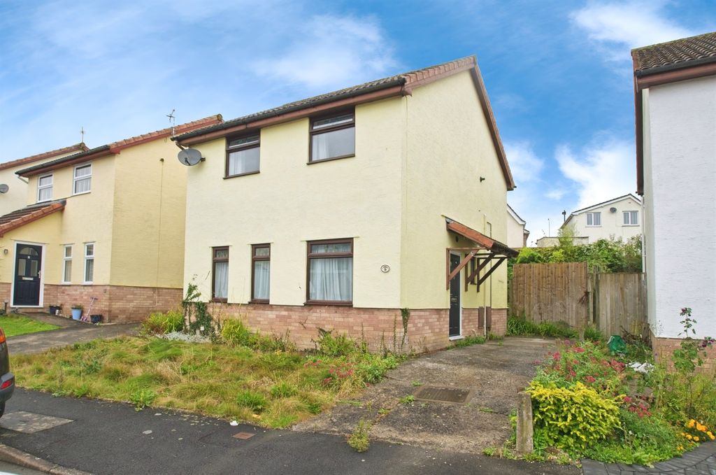 Property photo 1 of 20
