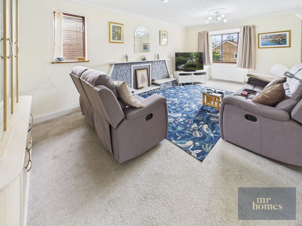 Property photo 3 of 22