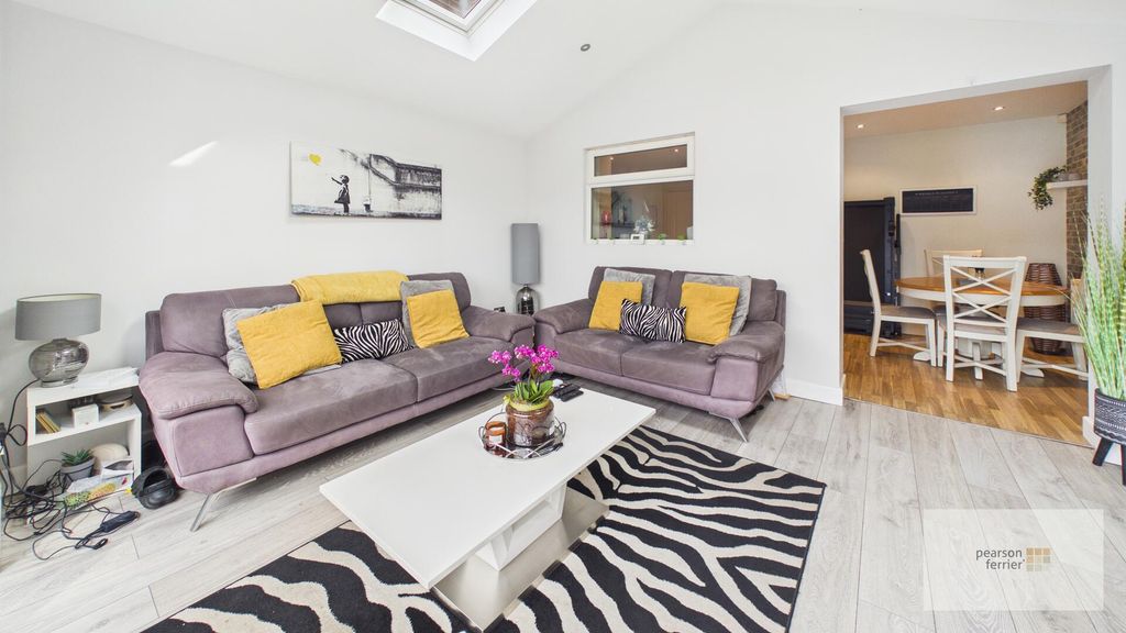 Property photo 2 of 14 Living Room