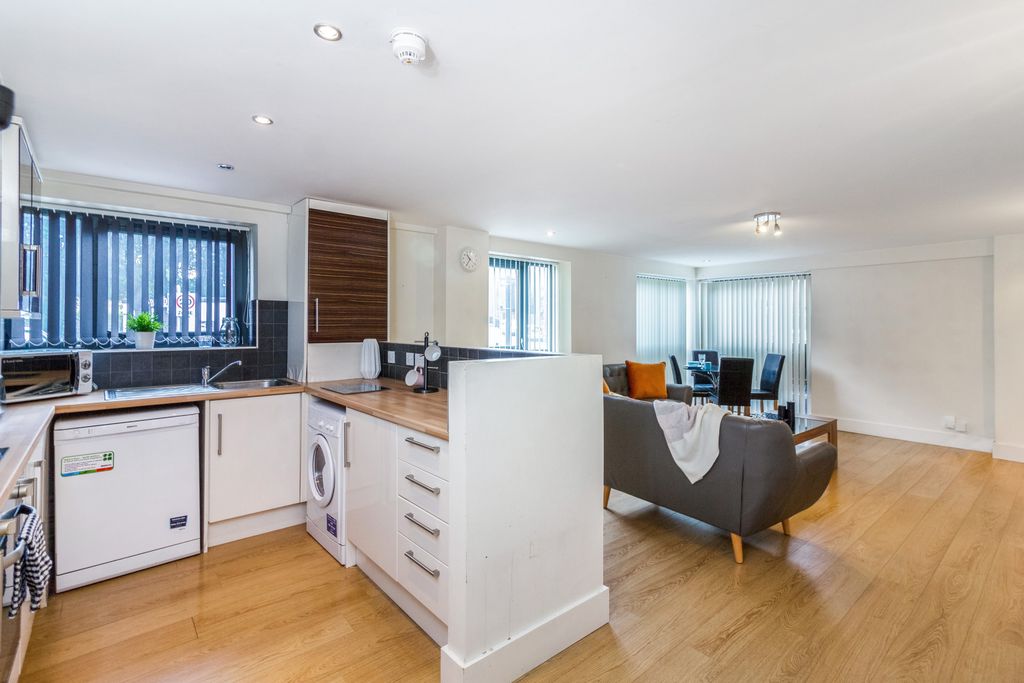 Property photo 3 of 15 Property Photo