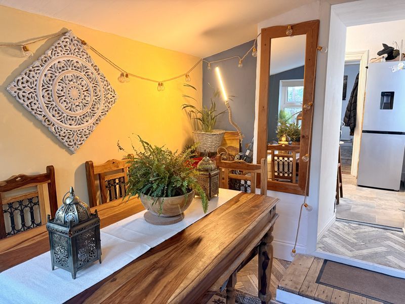 Property photo 2 of 14 Photo 8