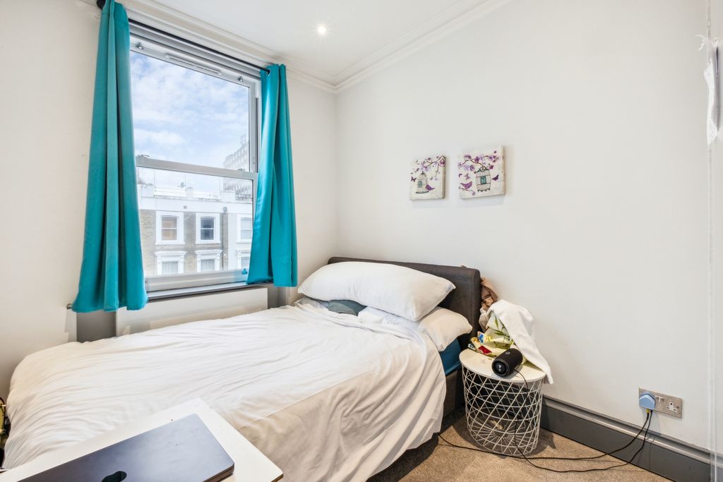 Property photo 3 of 5