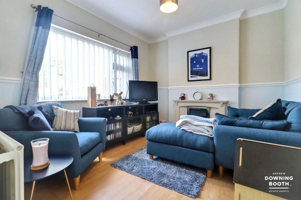 Property photo 3 of 23