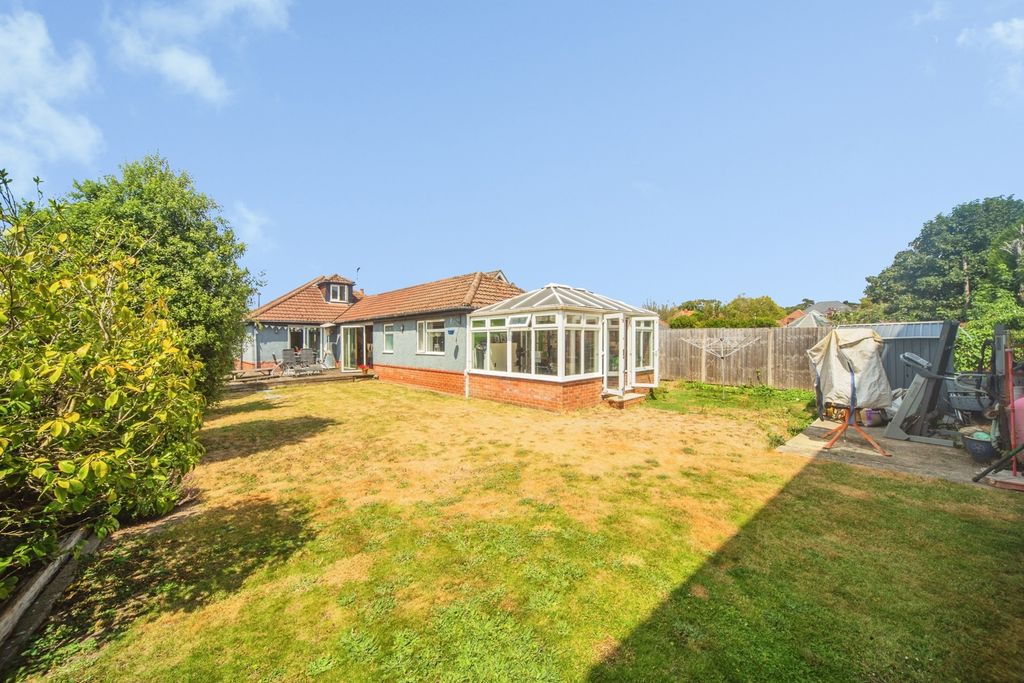 Property photo 2 of 17 Pbox-Img.Jpg