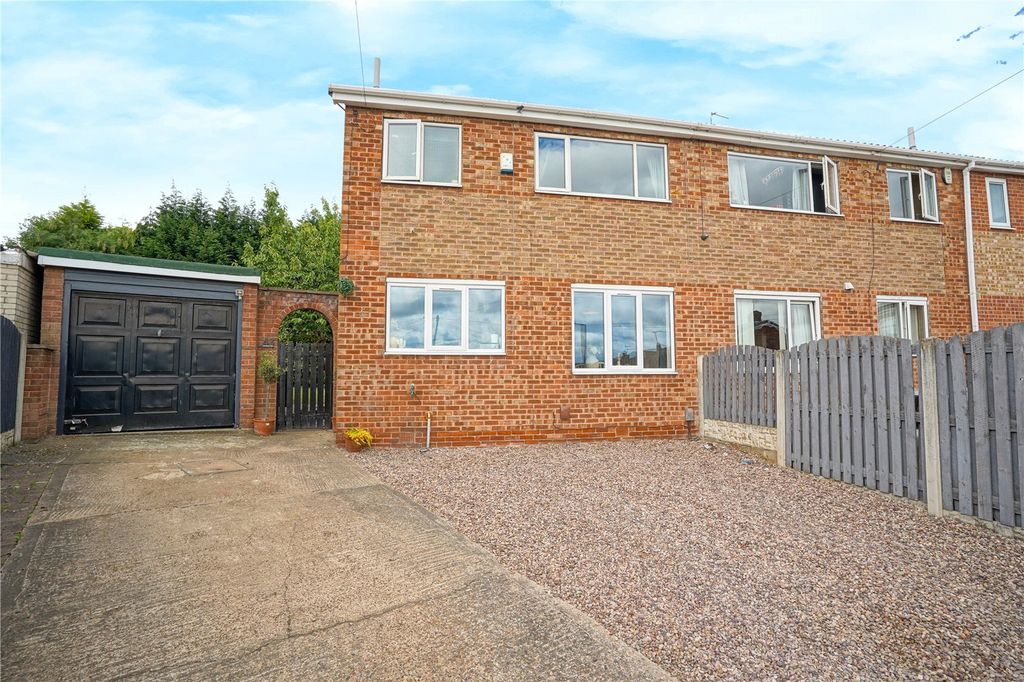 Property photo 1 of 19 Picture No. 18