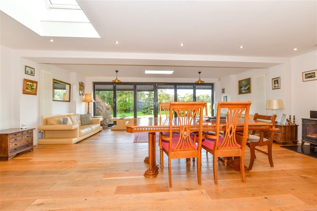 Property photo 3 of 15 Kitchen/ Diner