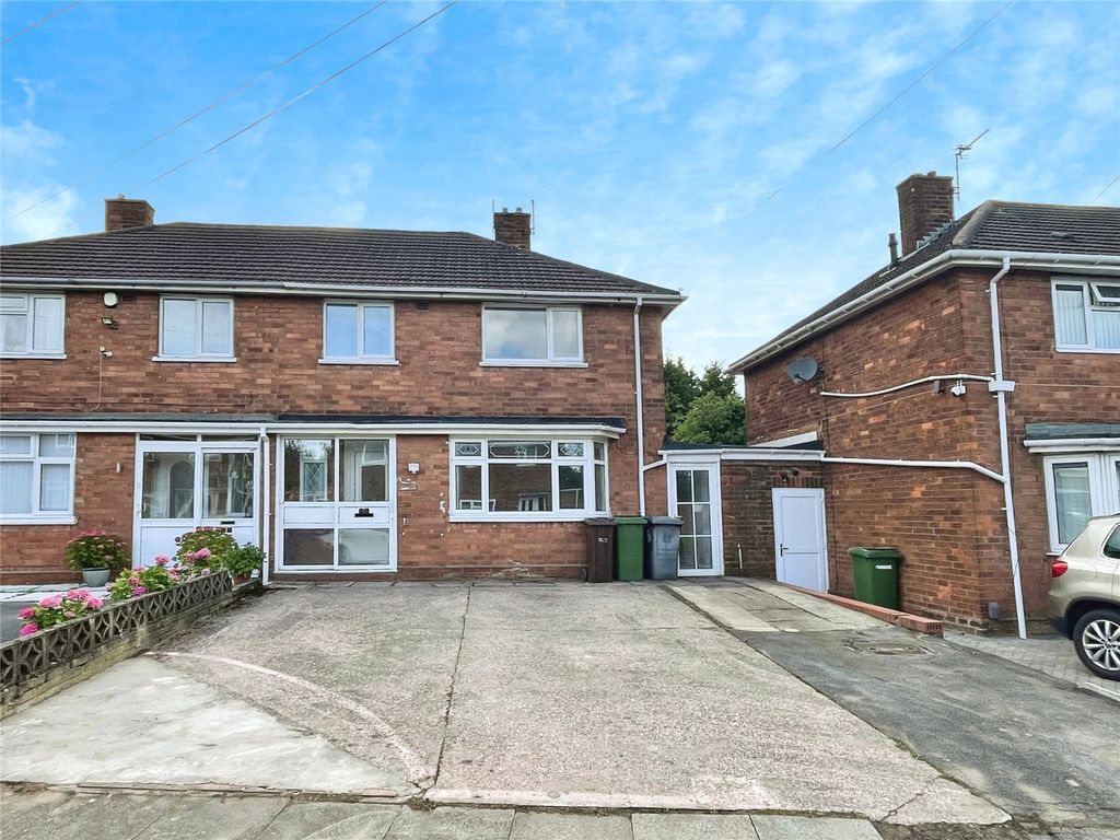 Property photo 1 of 12 Front