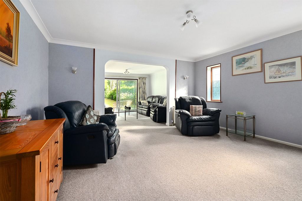 Property photo 2 of 22 Picture No. 01