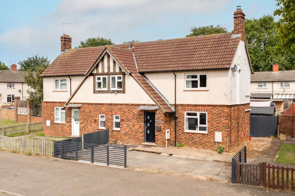 Property photo 1 of 23 27 Elm Road, Kettering-17.Jpg