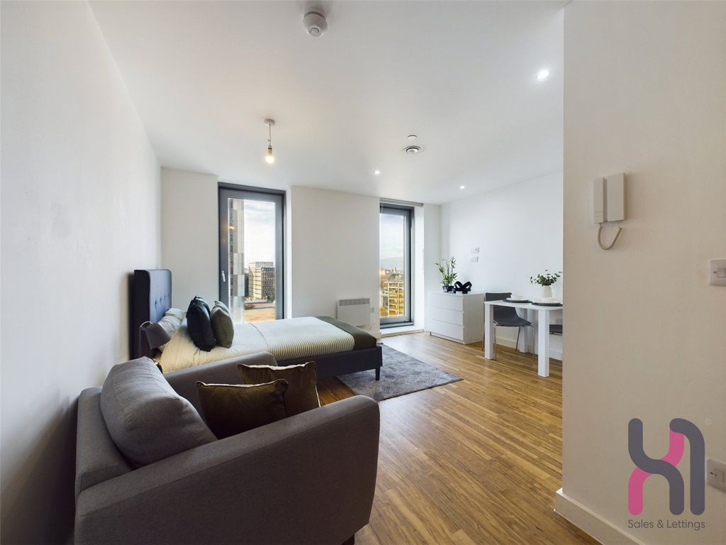 Property photo 3 of 7 Picture No. 10