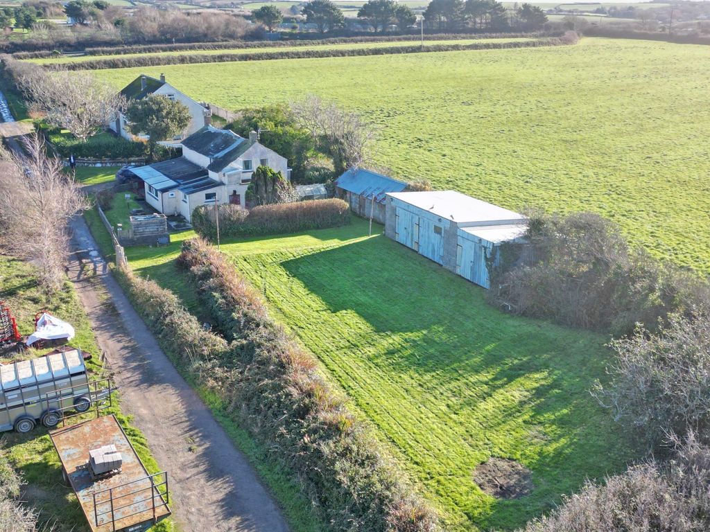 Property photo 2 of 18 Photo 2